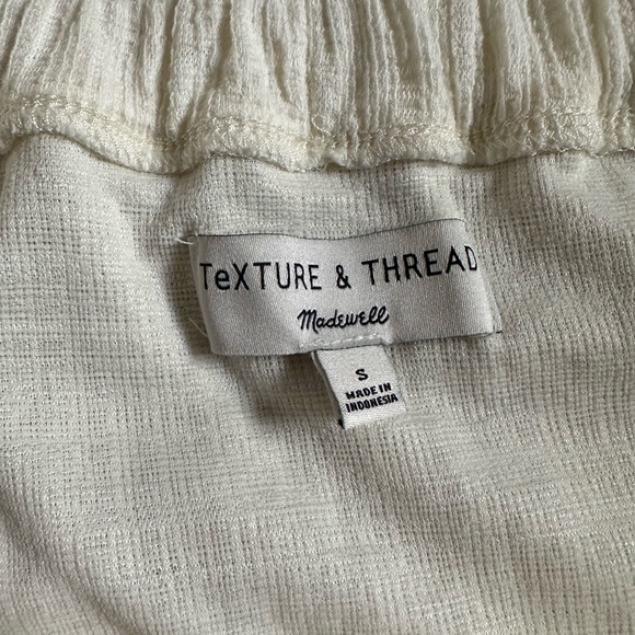 Madewell Texture & Thread Off the Shoulder top. Ivory, size Small - Picture 3 of 3